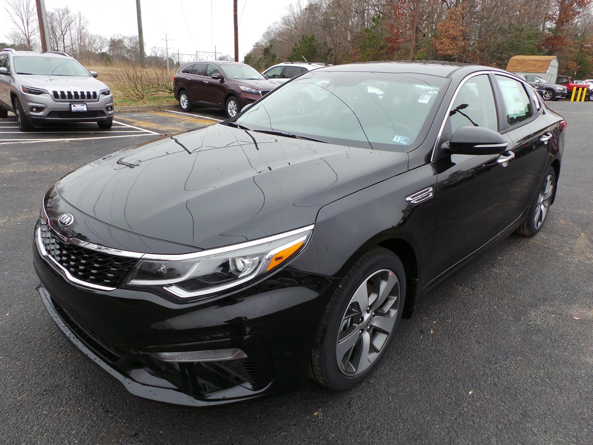 New 2019 Kia Optima S SD in Williamsburg #K1972 | Williamsburg Kia